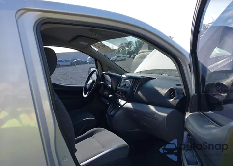 2014 Nissan Nv200 Sv из США, поврежденный, VIN 3N6CM0KN3EK691273